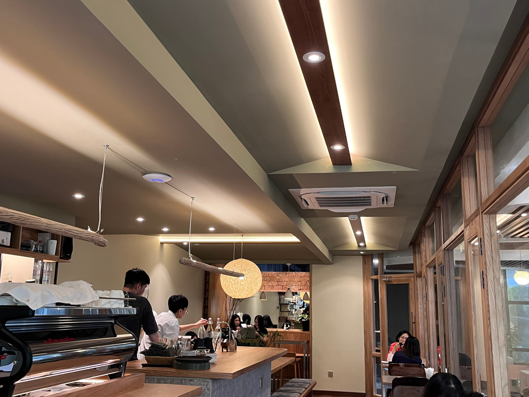 CĂN HỘ CHUNG CƯ CAO CẤP LÊ VĂN MIẾN - QUẬN 2