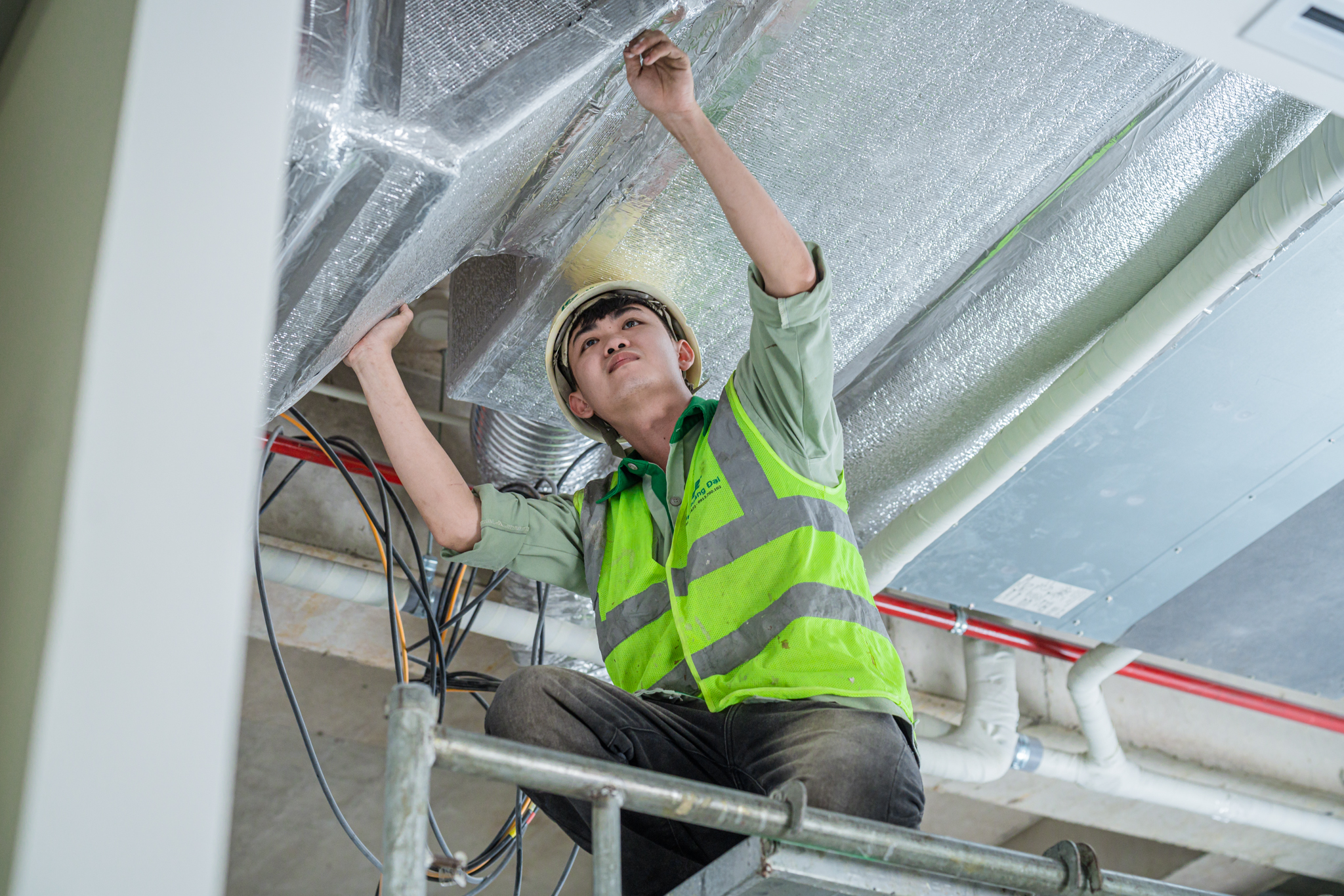 THI CÔNG ĐIỀU HÒA ÂM TRẦN